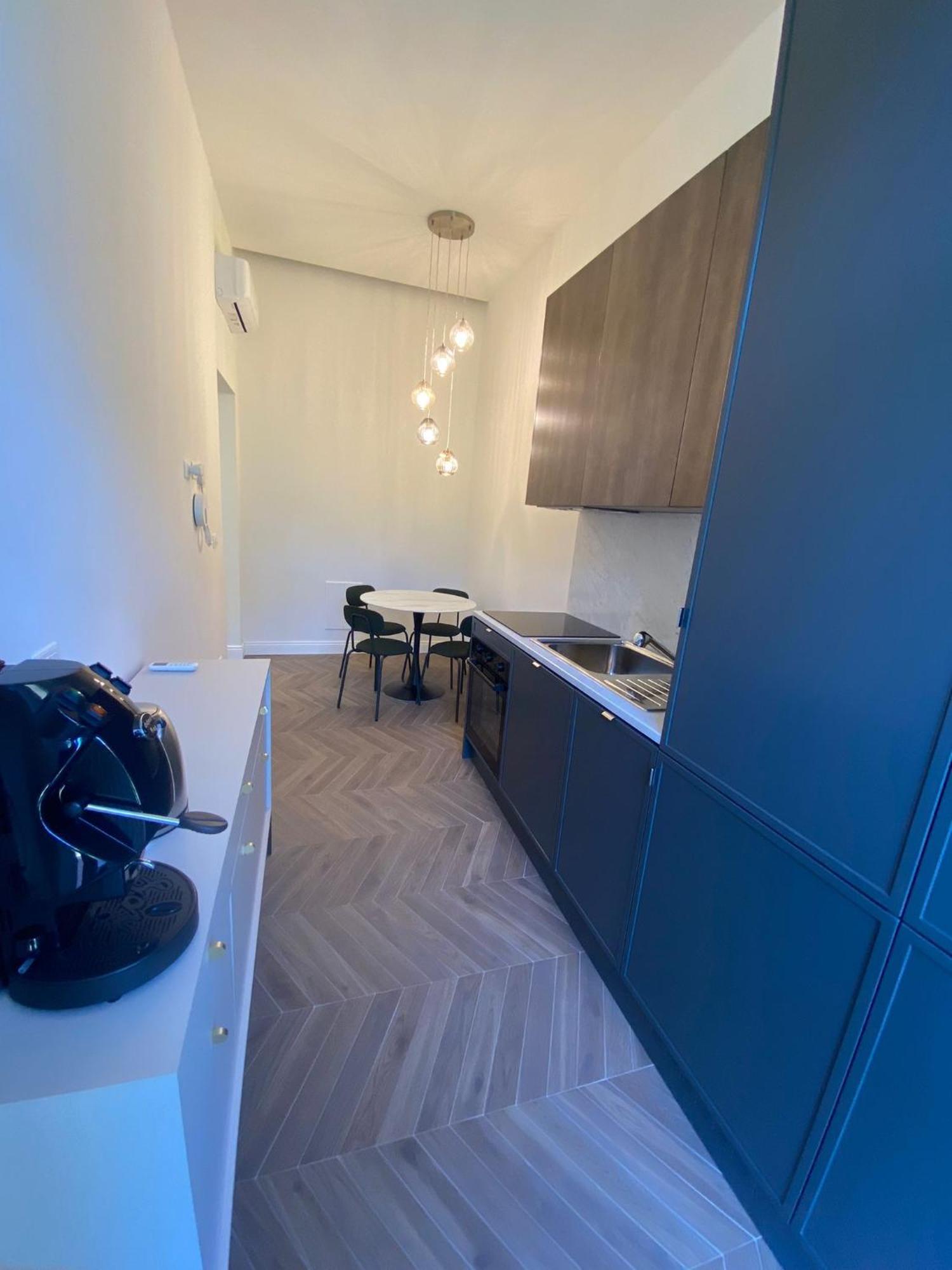 Apartment Pm 57 Via Vittorio Locchi *