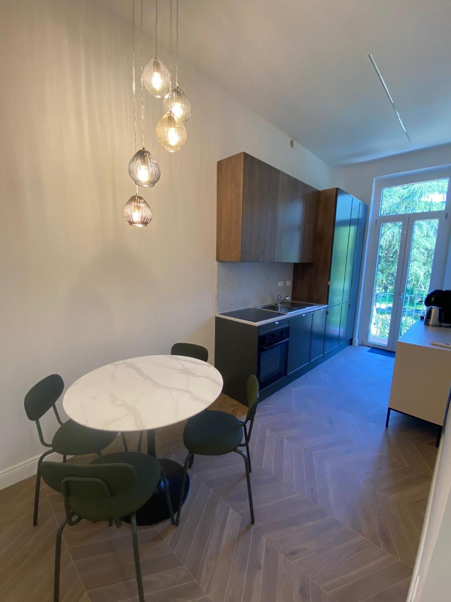 Apartment Pm 57 Via Vittorio Locchi